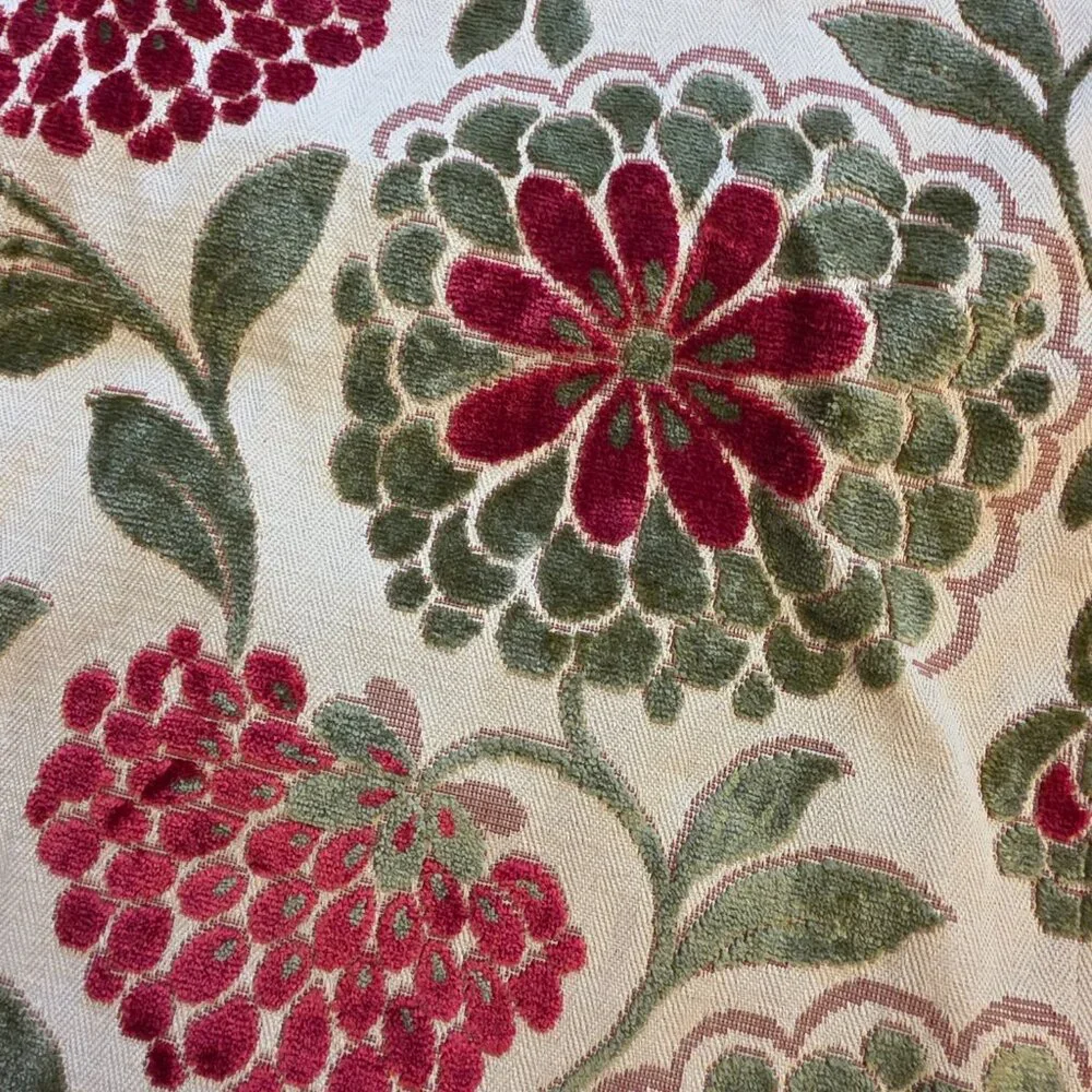 Vintage Crate & Barrel Jacquard Ophelia Table Runner 14 x 90